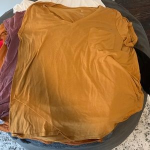 Kohl's SO favorite v Neck yellow XXL